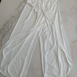 Women’s Dance 💃 White Pants | Size Large